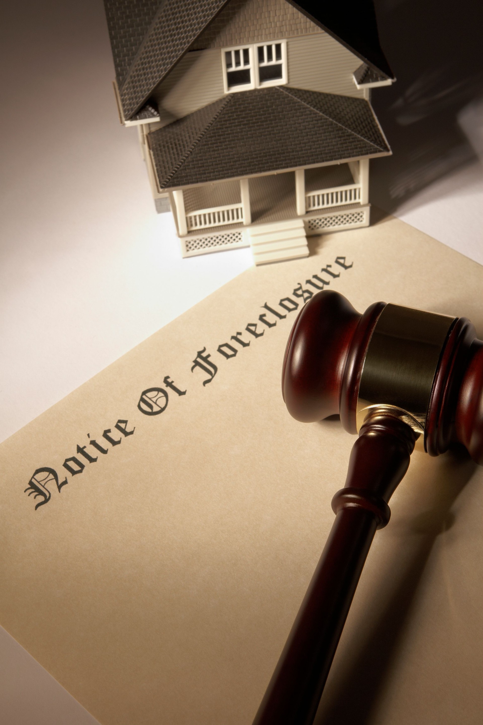 Gavel and Foreclosure Notice